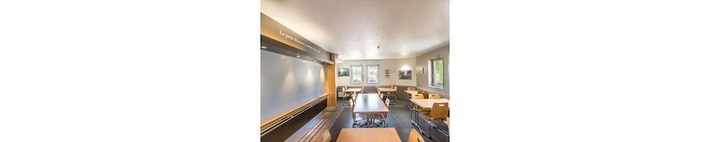 B&B Hotel Frejus Рокбрюн-сюр-Аржан Экстерьер фото