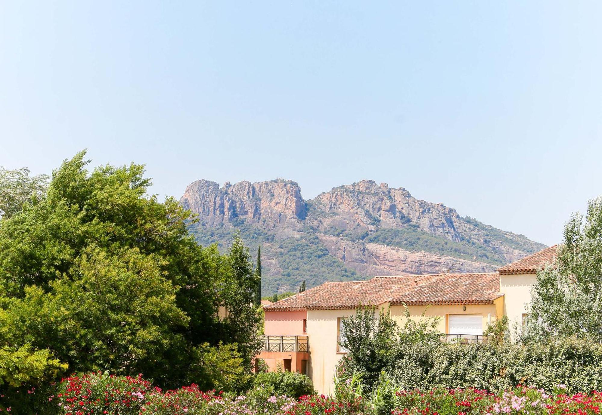 B&B Hotel Frejus Рокбрюн-сюр-Аржан Экстерьер фото